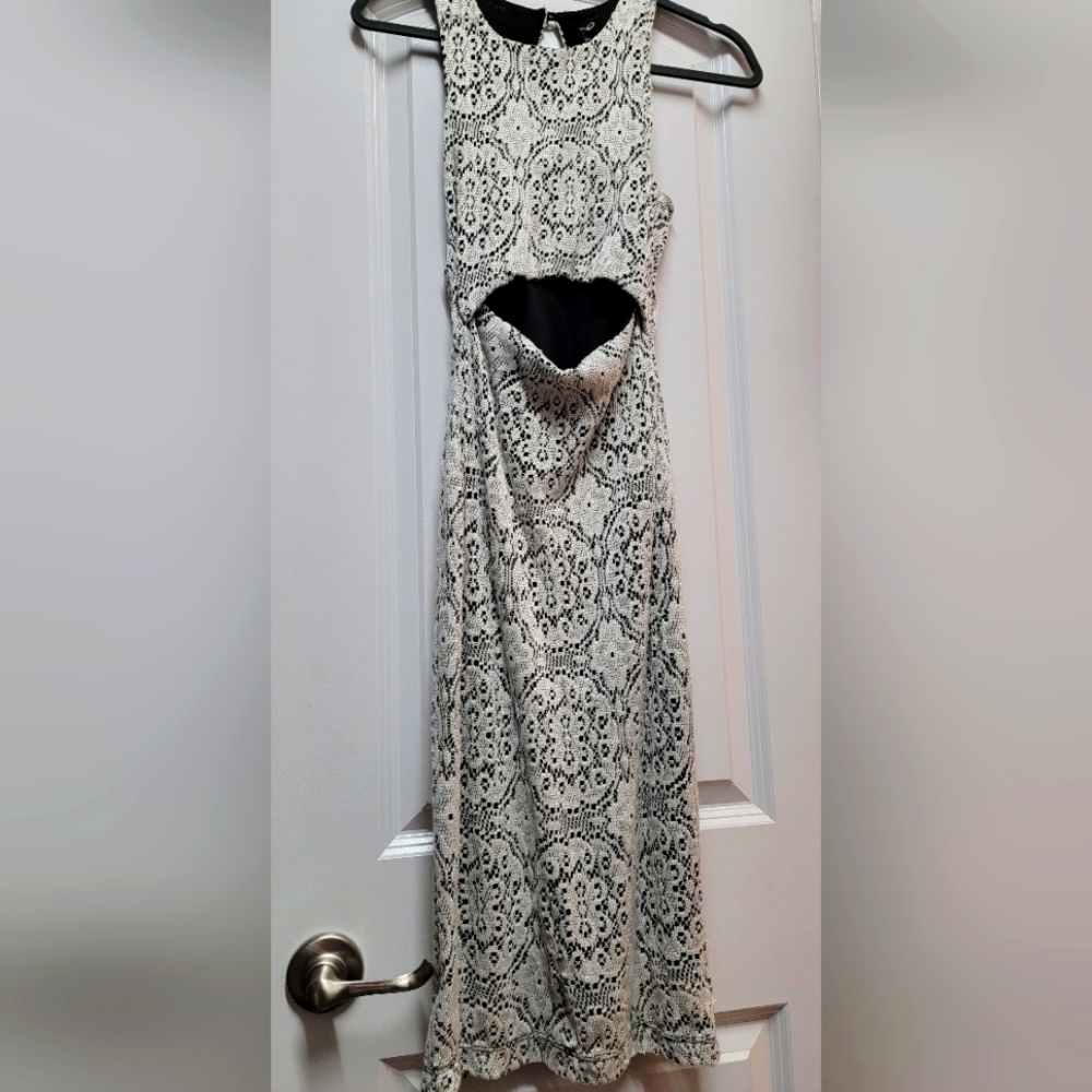 Vintage knit dress